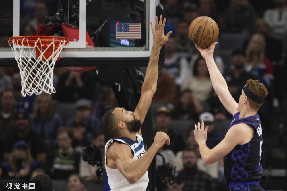 方在转会谈 方在转会谈