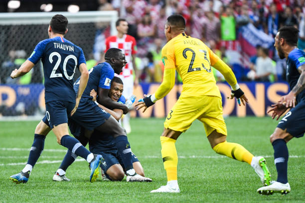 阵各路强敌 阵各路强敌