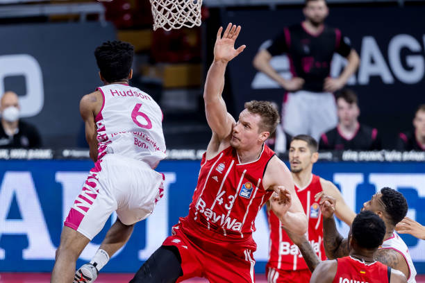 凯恩的攻守 凯恩的攻守