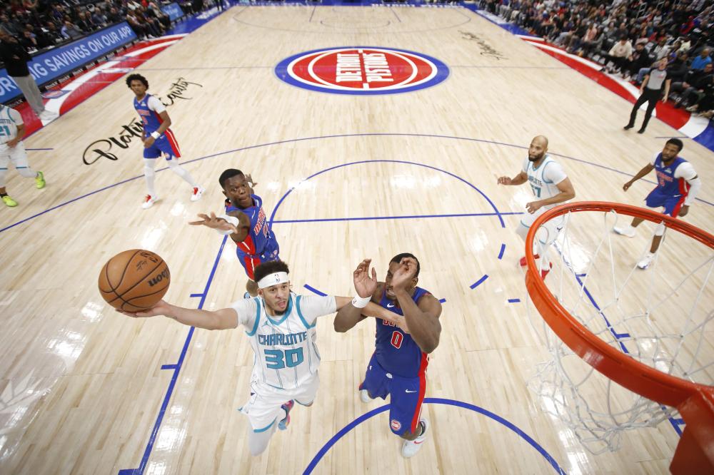 端完美压制 端完美压制